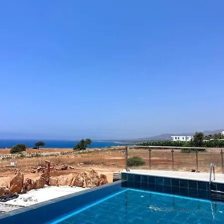 Queen Eyridiki Luxury 2